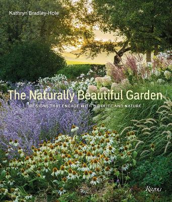 The Naturally Beautiful Garden : Contemporary Designs to Please the Eye and Support Nature By:Bradley-Hole, Kathryn Eur:34,13 Ден2:3299