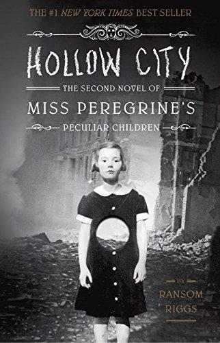 Hollow City : The Second Novel of Miss Peregrine's Children By:Riggs, Ransom Eur:12,99 Ден2:1099