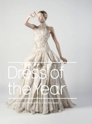 Dress of the Year By:Lester, Richard Eur:55,27 Ден2:2499